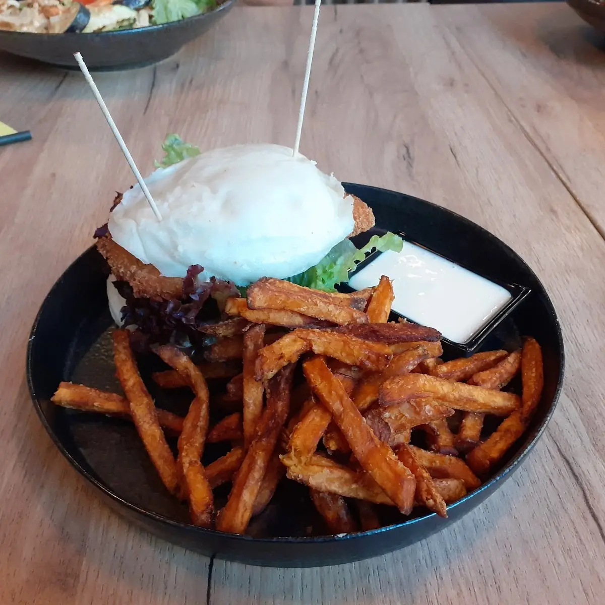 Codo Burger, Côdô