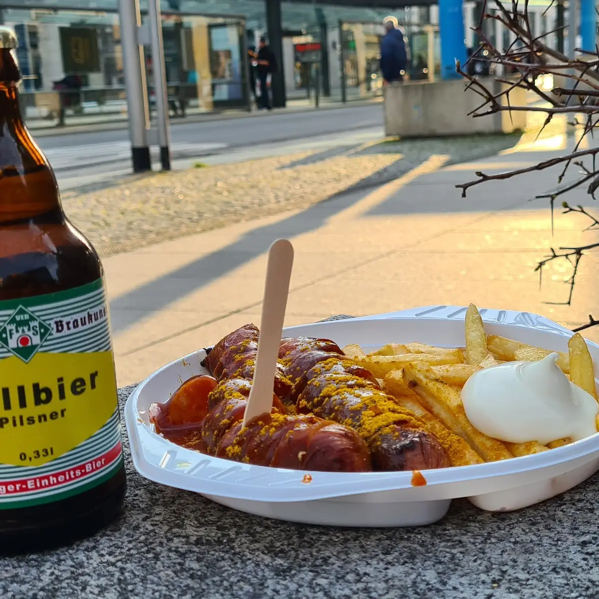 Sachsendreier, Imbiss Curry24