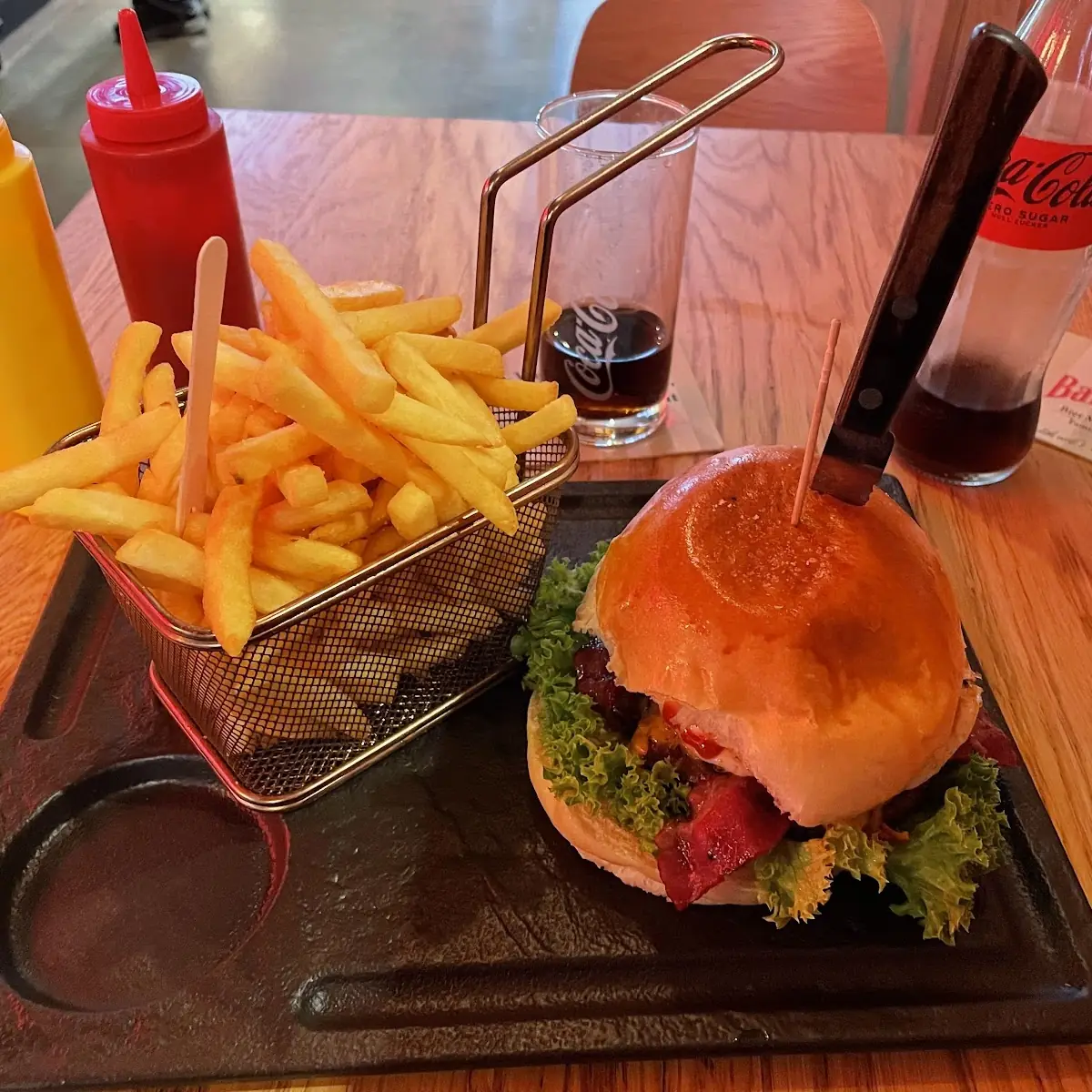 Chegg Burger Mit