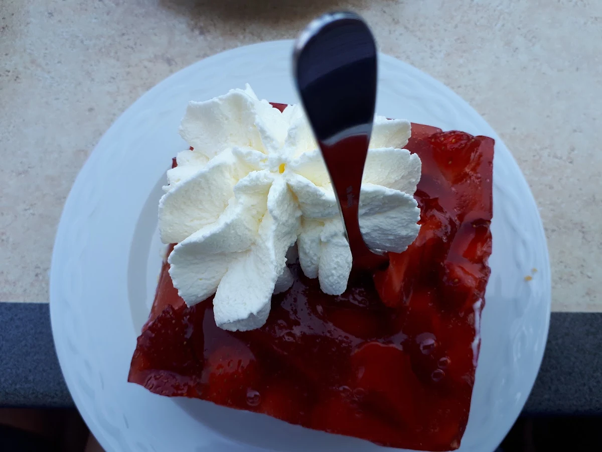 Erdbeerschnitte