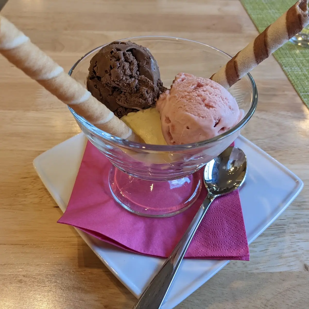 Gemischtes Eis
