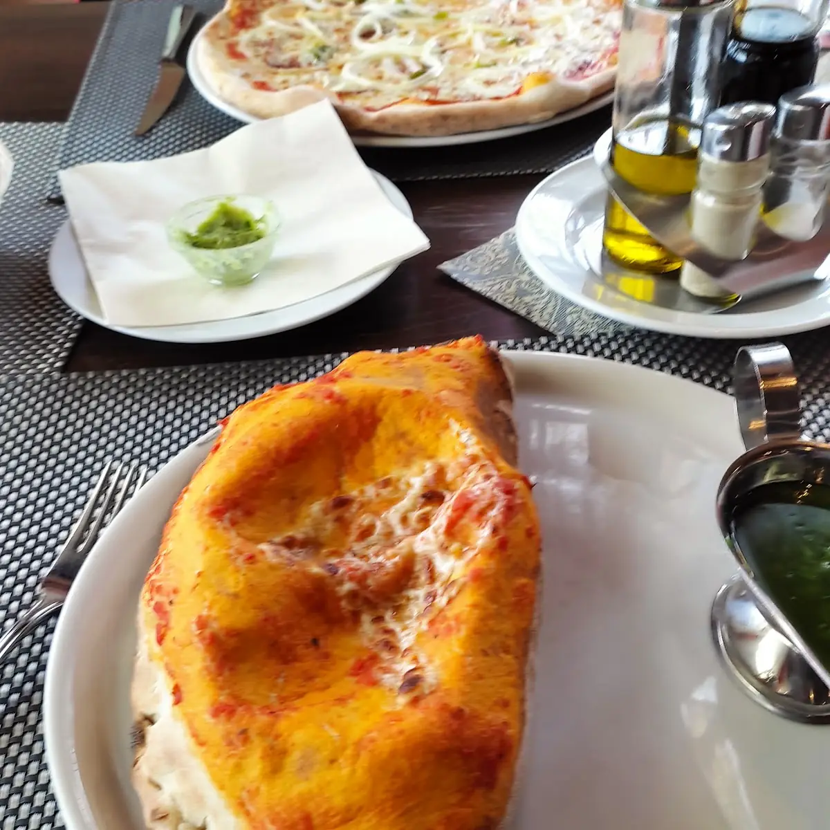 Calzone, da Enza e Nico Italienisches Restaurant Verden