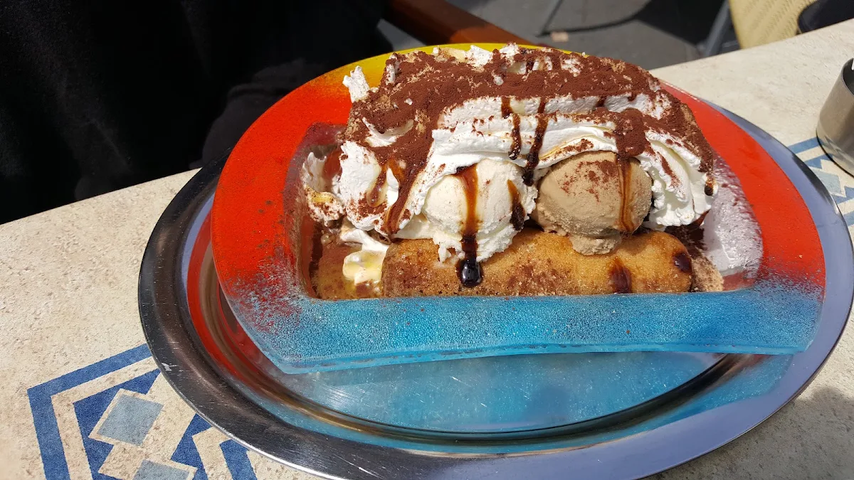Tiramisu Eis