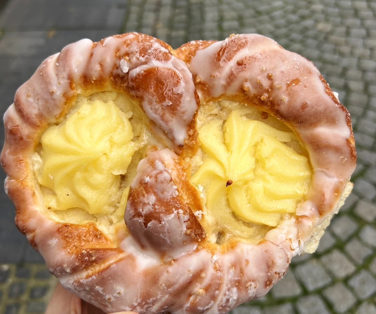 Pudding Pretzel
