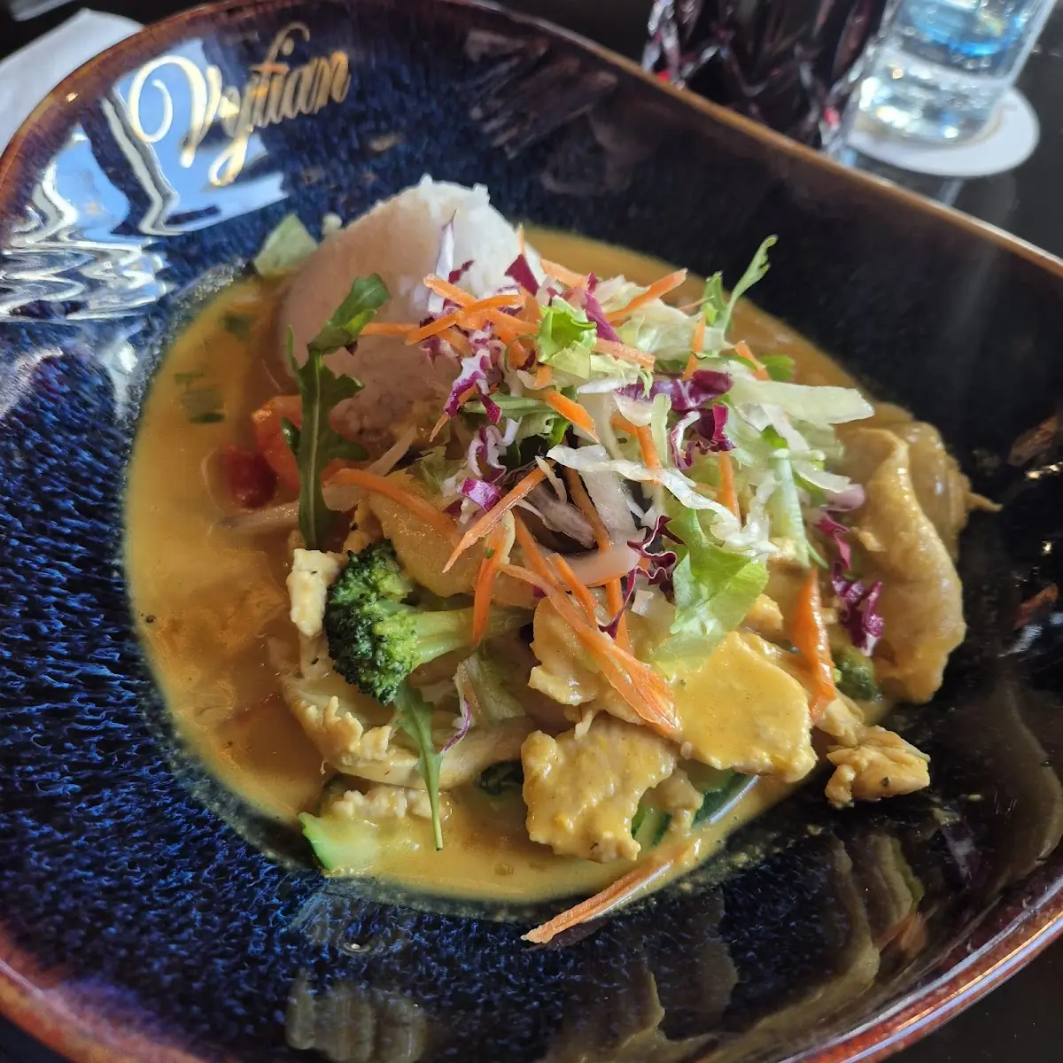 Mango-curry Mit Hähnchen