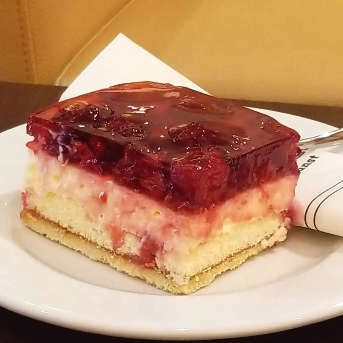 Raspberry Cake