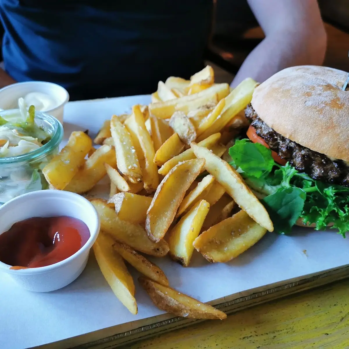 Sesamfritten Mit Mexican Burger