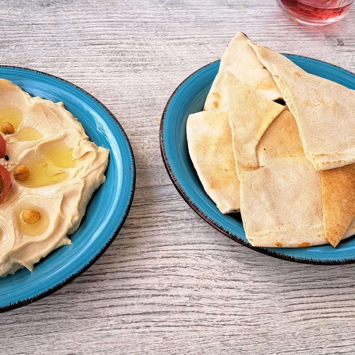 Hummus