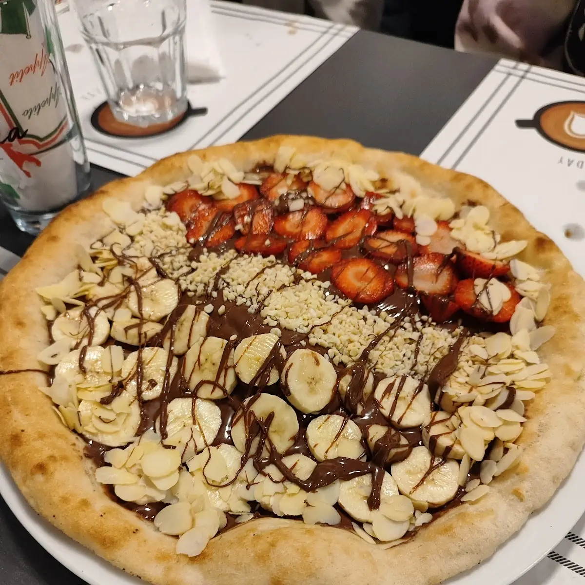 Nutella Pizza