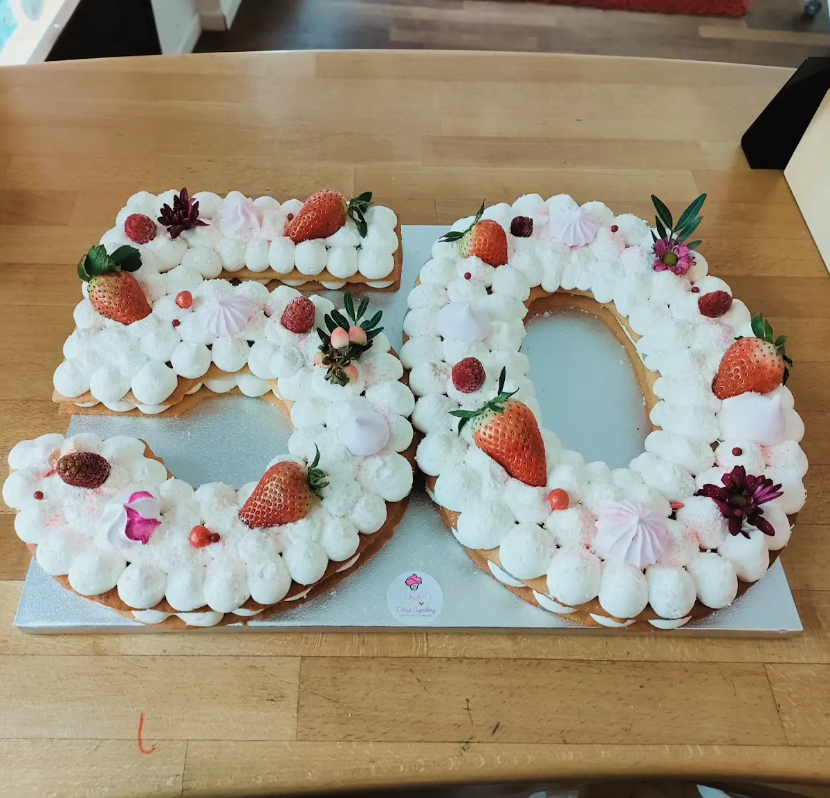 Highlights, Danys Cupcakery
