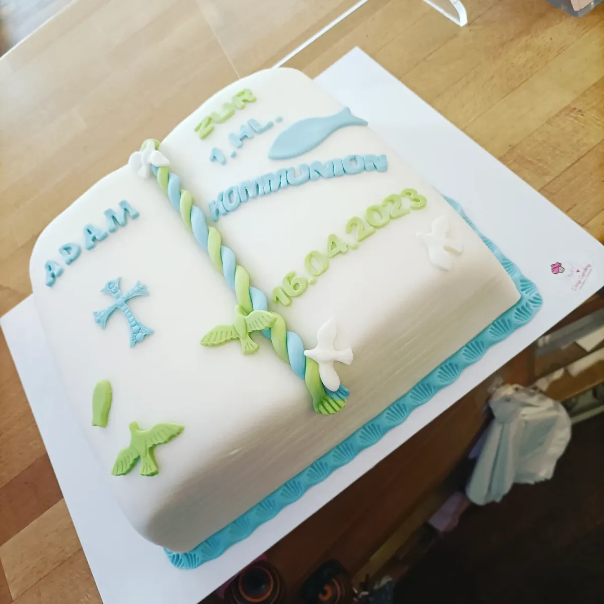 Highlights, Danys Cupcakery