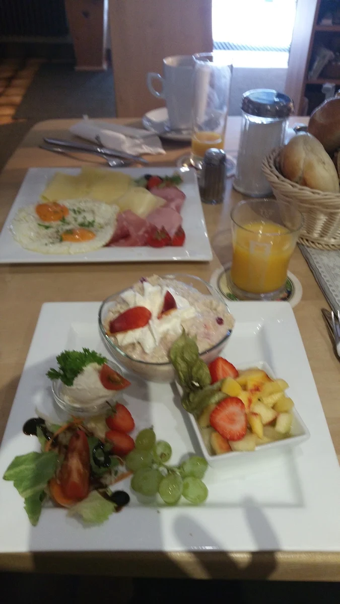 Super, Café Konditorei Schwarz