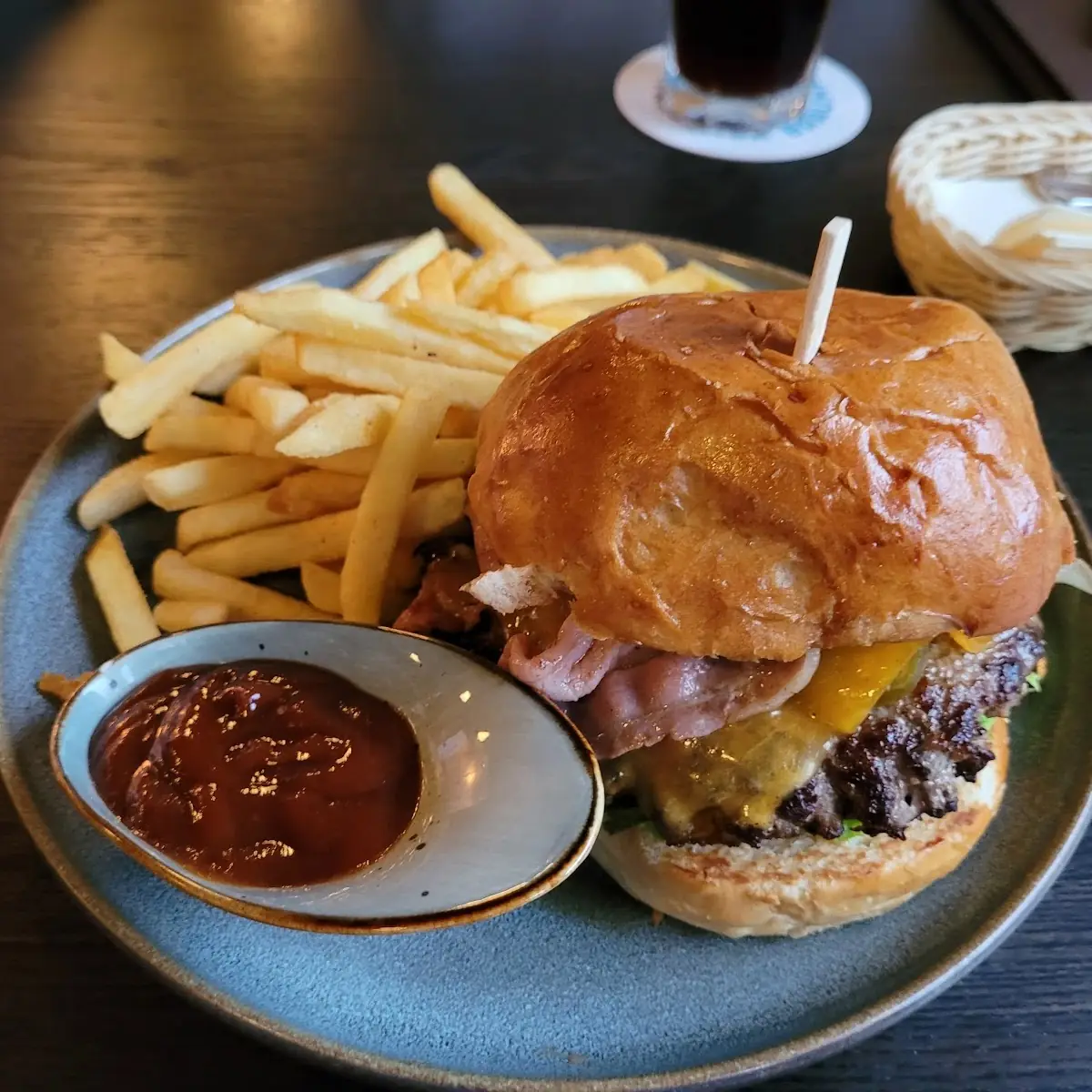 Bacon Cheeseburger