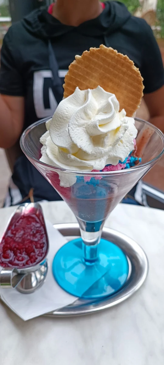 Früchtebecher