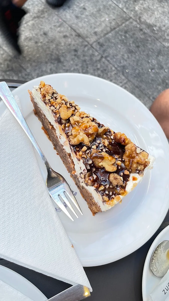 Walnut Cake