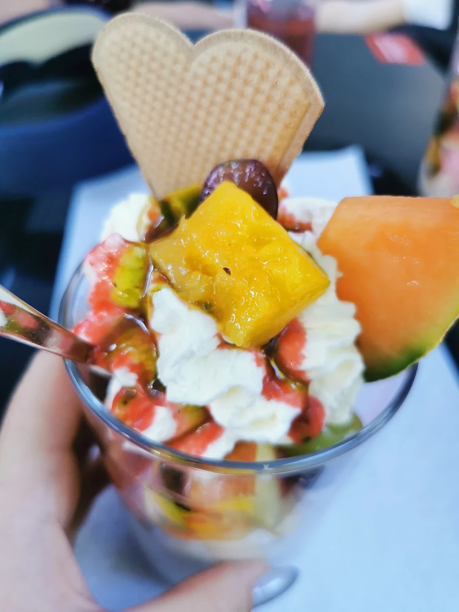 Fruchtbecher