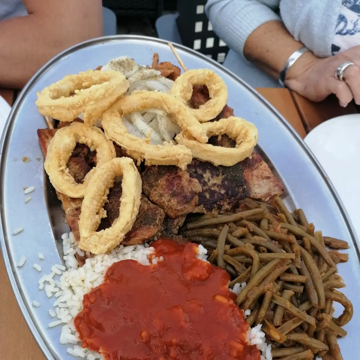 Hellas Platte