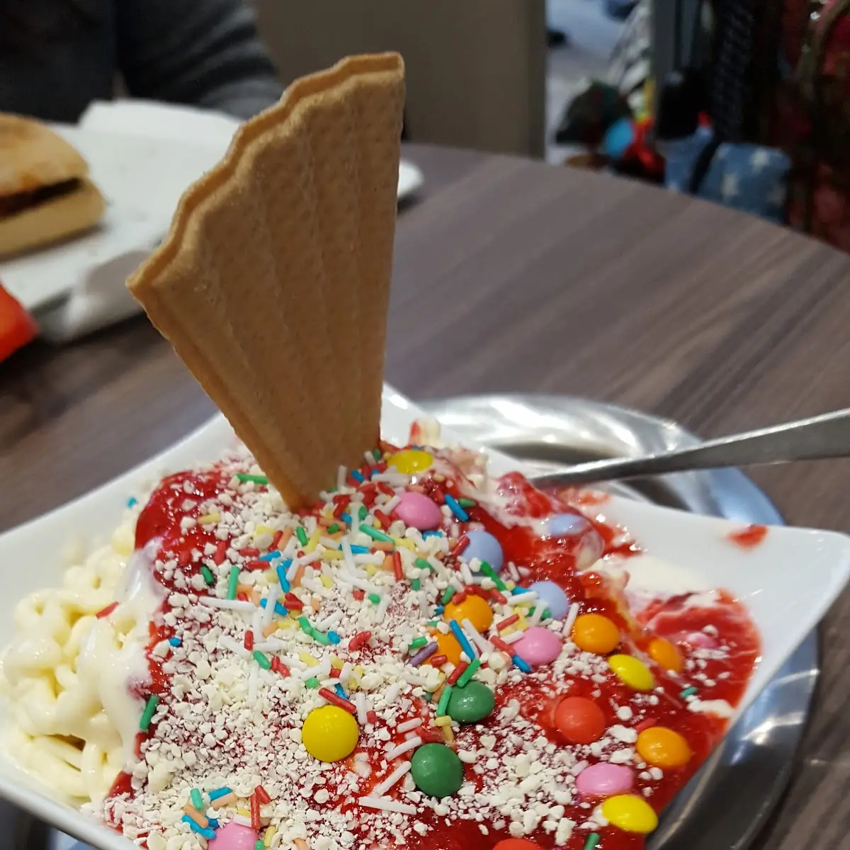 Spaghetti Eis