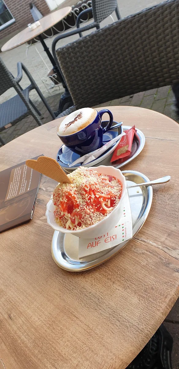 Kleines Spaghetti Eis