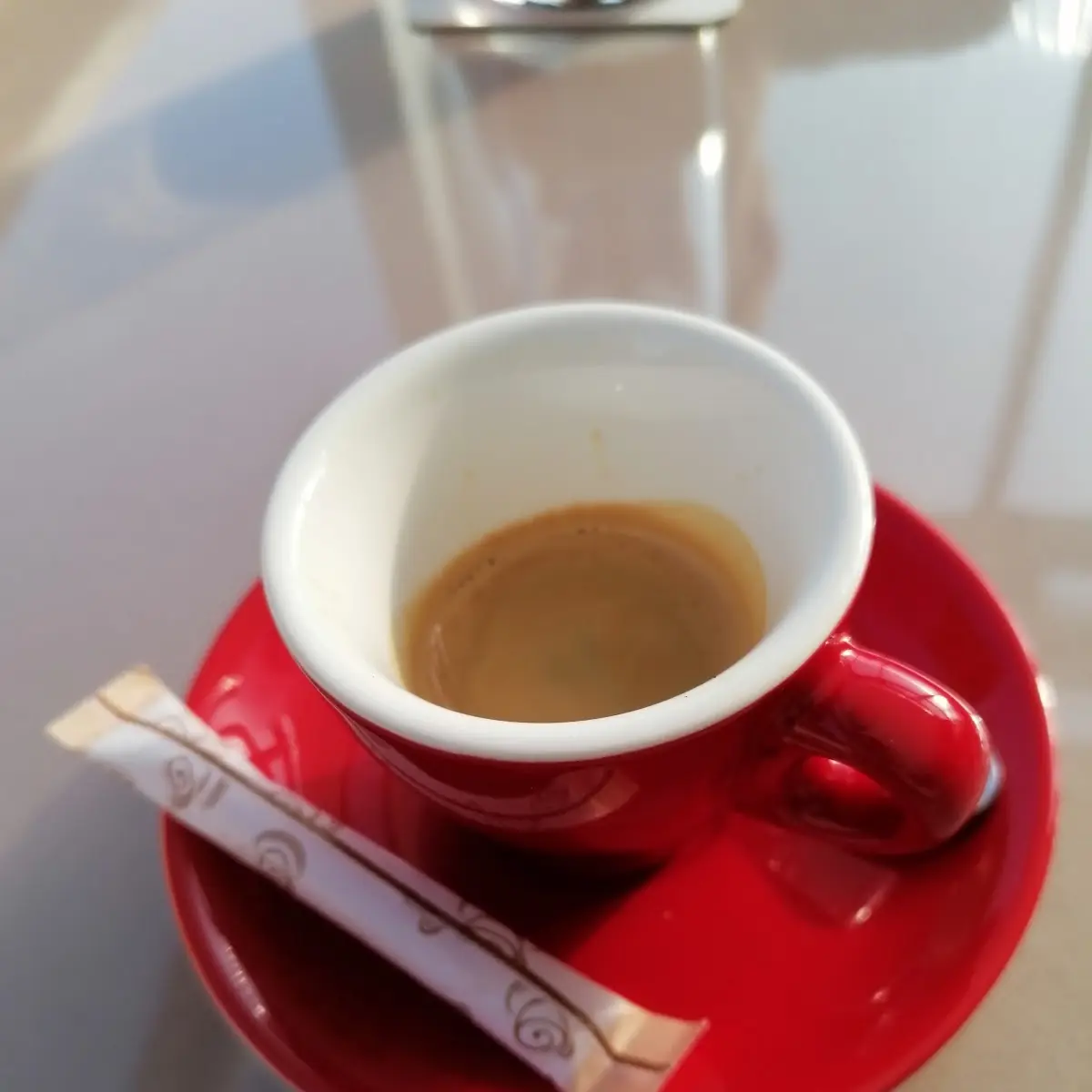 Espresso, Pizzeria Italia Maintalterrasse