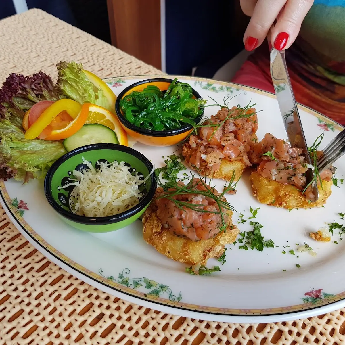 Lachstatar Auf Rösti