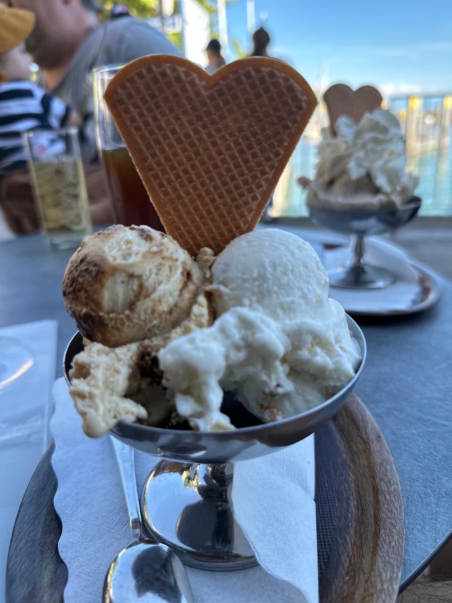 Schokobecher