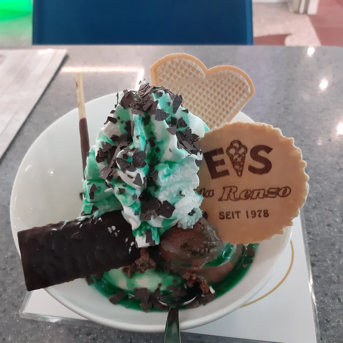 After Eight Eisbecher