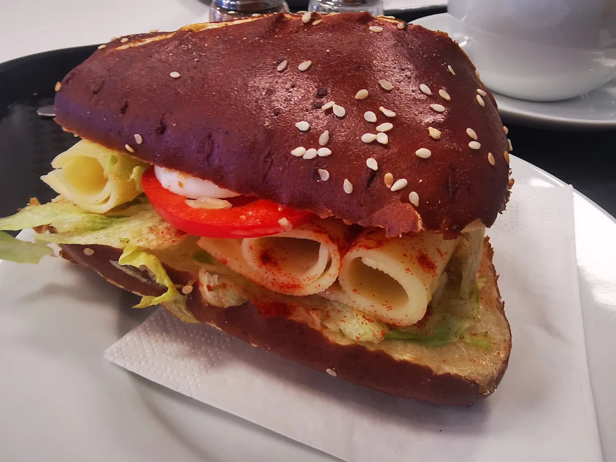 Käseecke, Webers Bäckerladen!