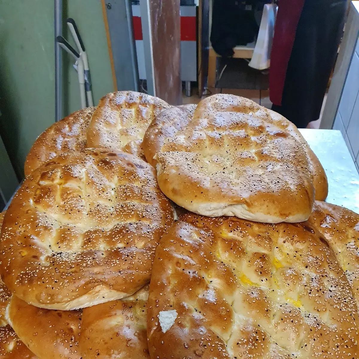 Pide