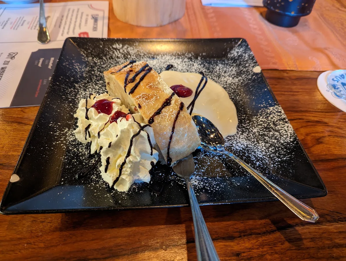 Apfelstrudel