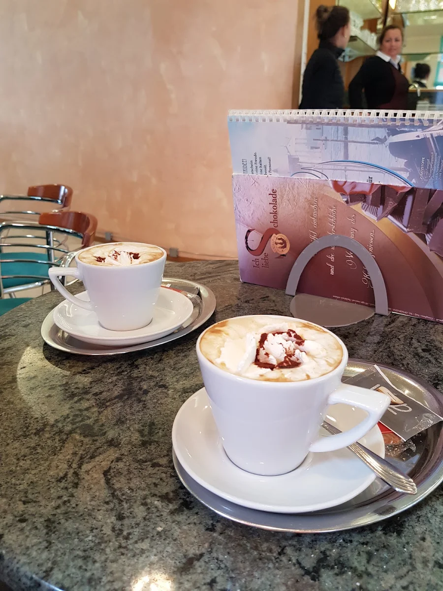 Cappuccino, Eiscafé Venezia