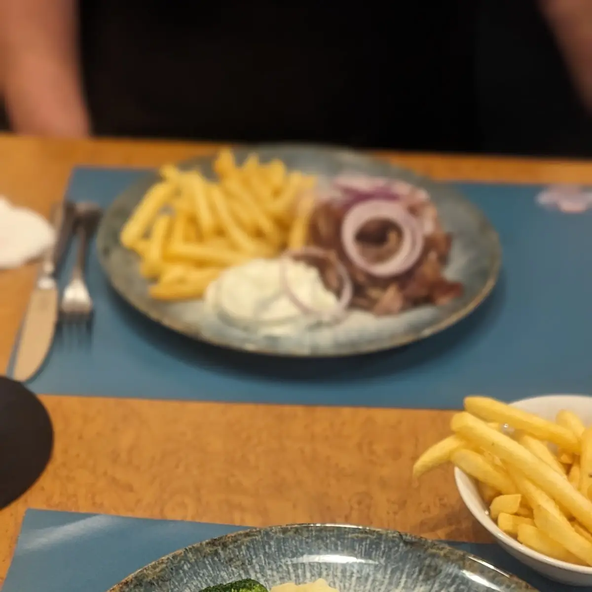 Leber, Restaurant Elios