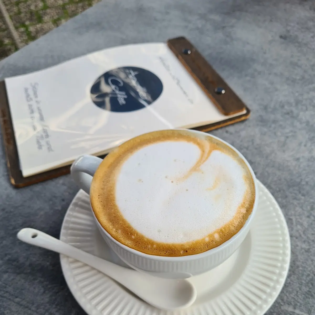 Capuccino, Another Coffee Limburg - Plötze