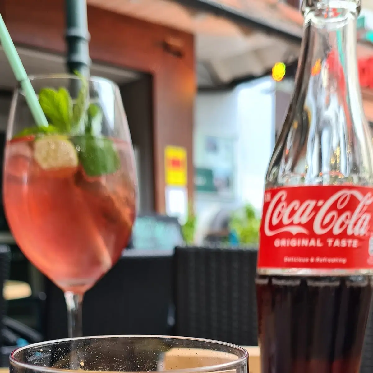 Cola, Platz.Hirsch