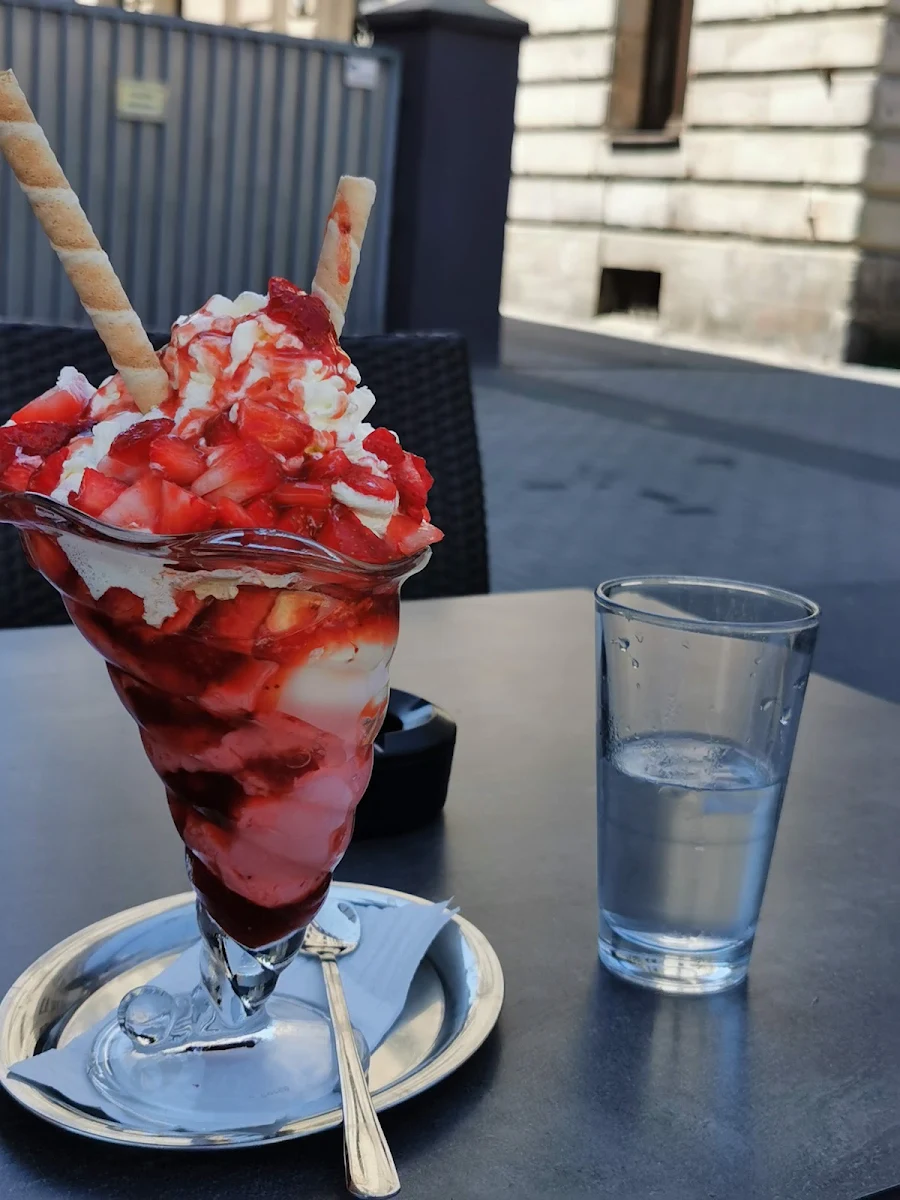 Erdbeer Eis
