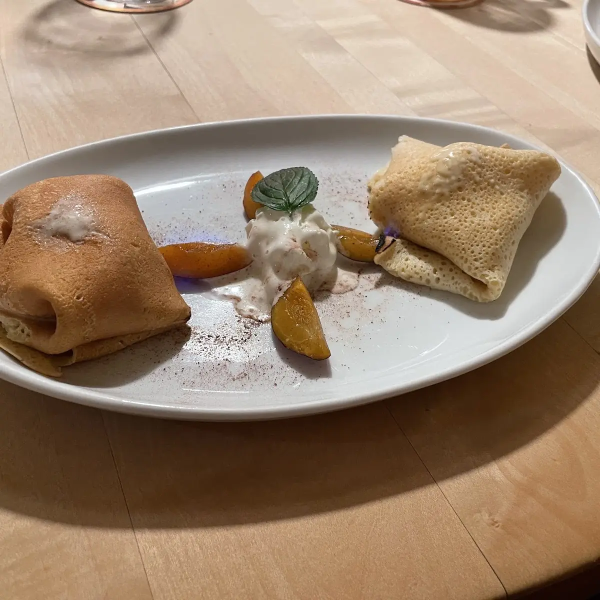 Highlights, Balkanrestaurant „Zur Flasche“