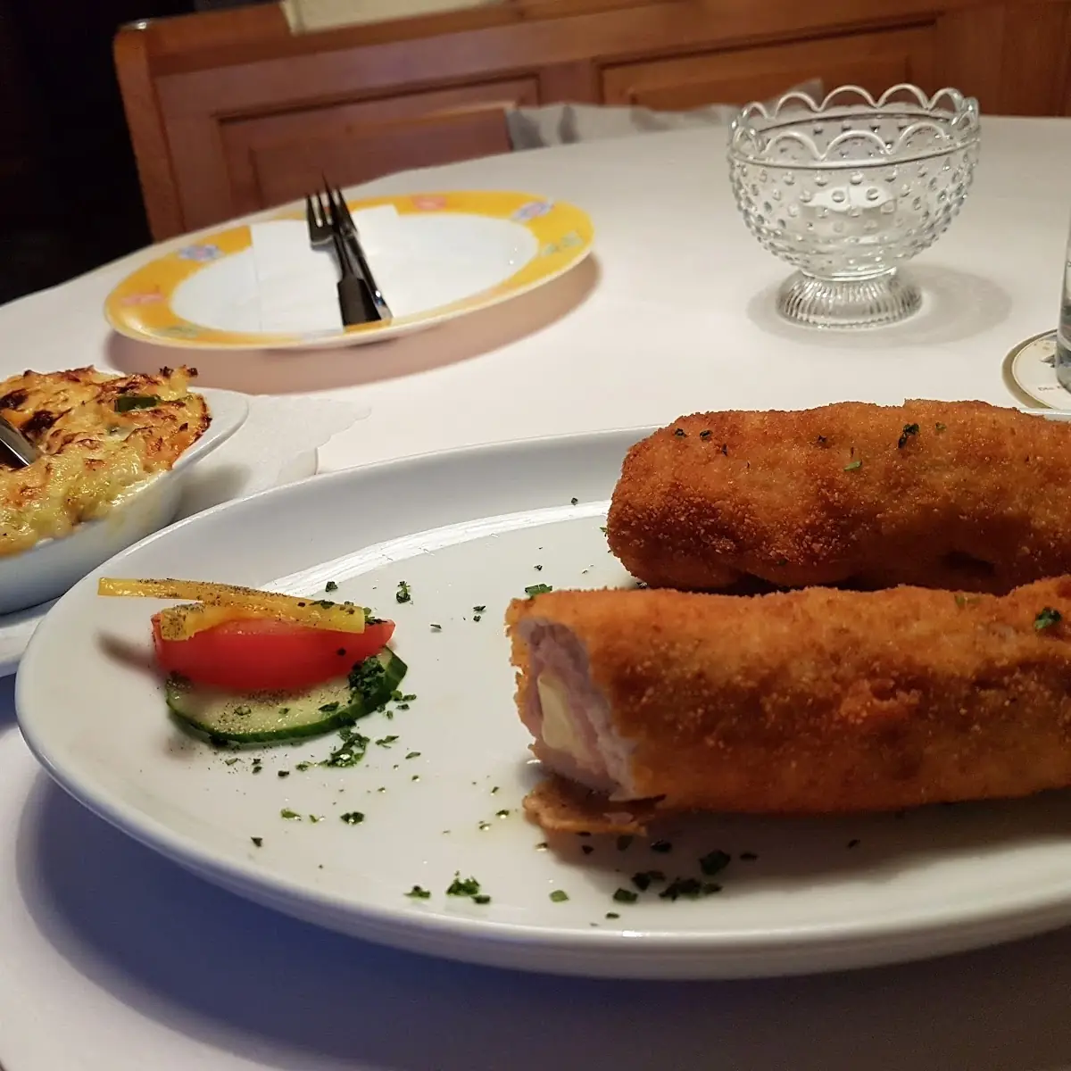 Highlights, Balkanrestaurant „Zur Flasche“