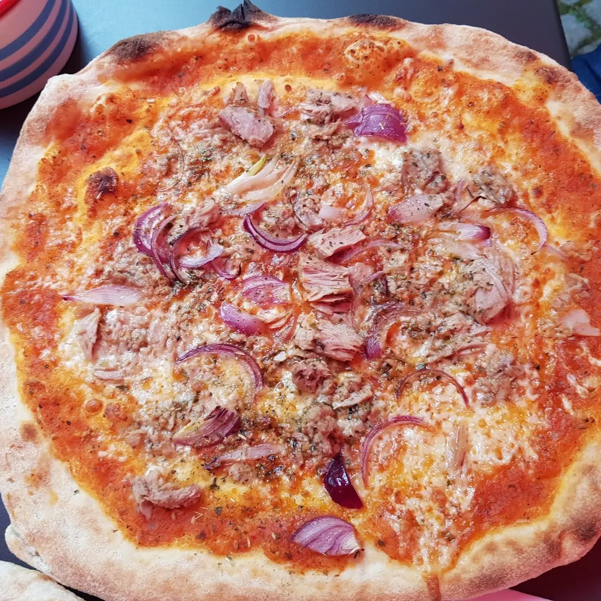 Pizza Tonno