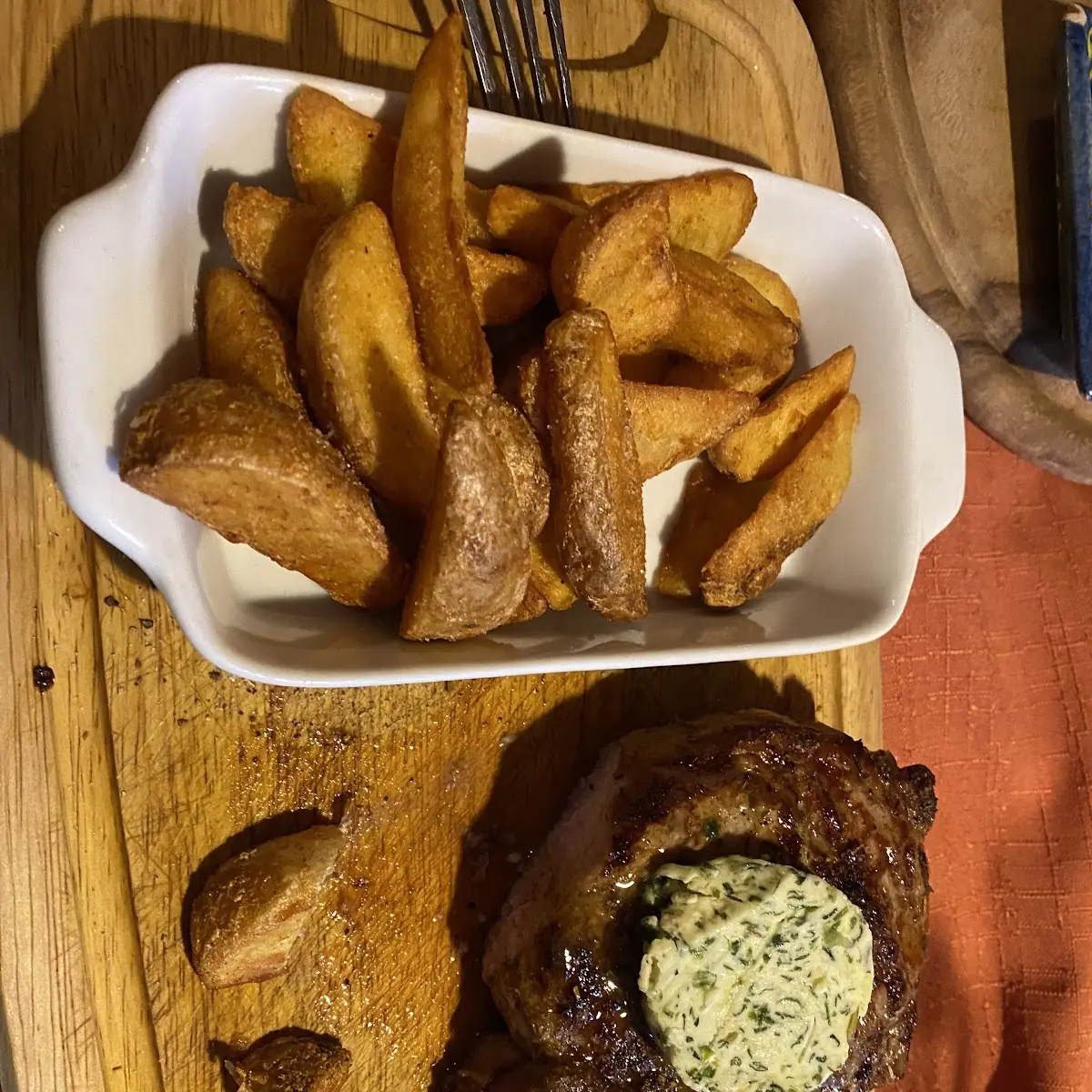 Tomahawk Steak