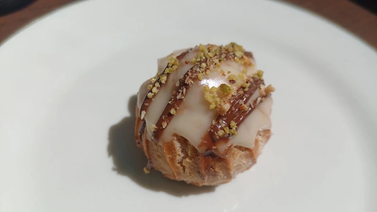 Mini Eclair