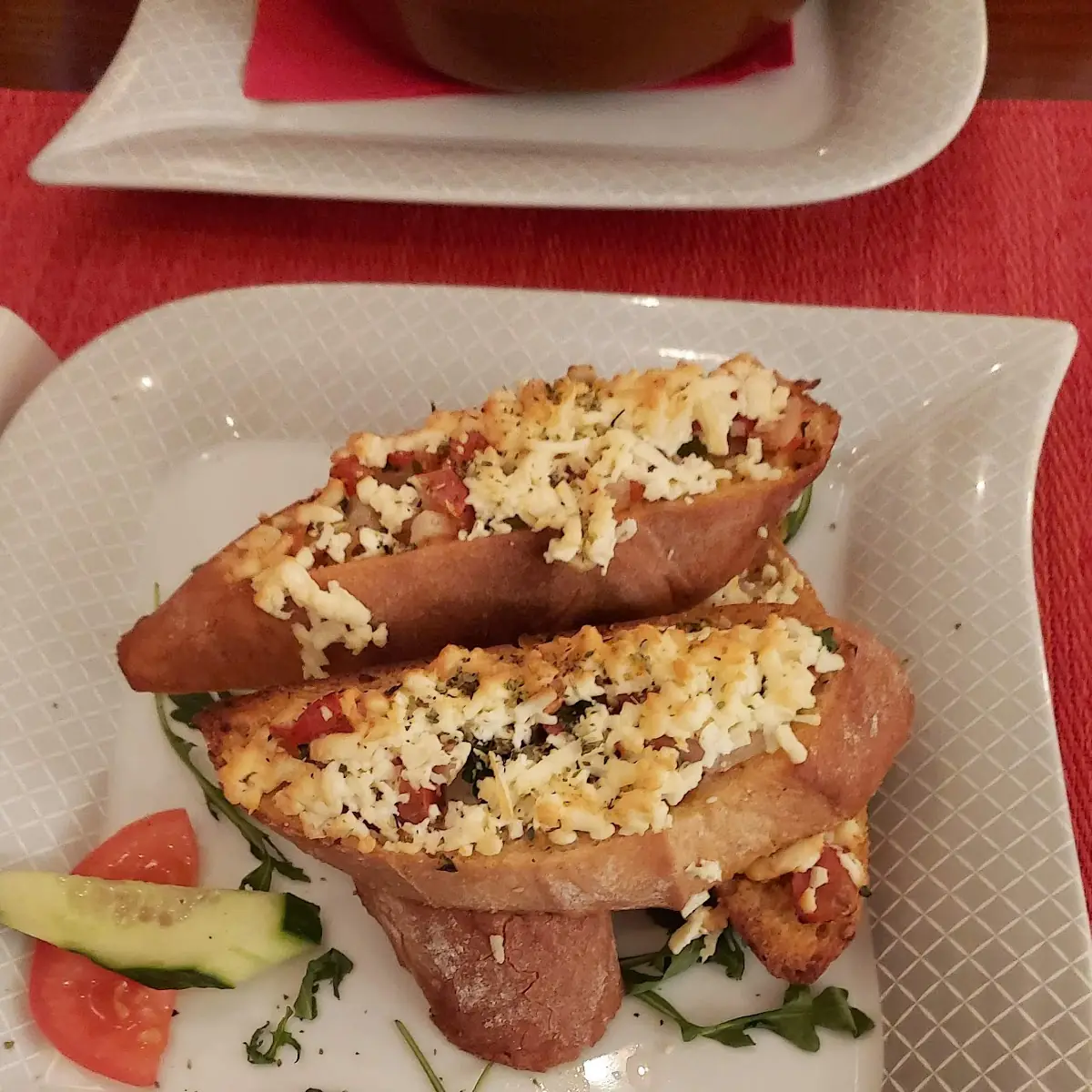 Knoblauchbrot Spezial