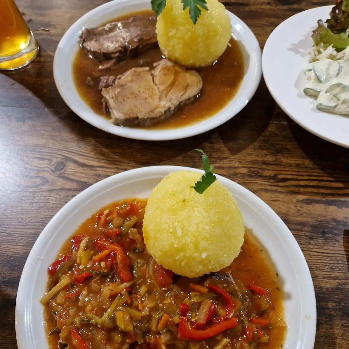 Paprikaschnitzel Mit Kloß