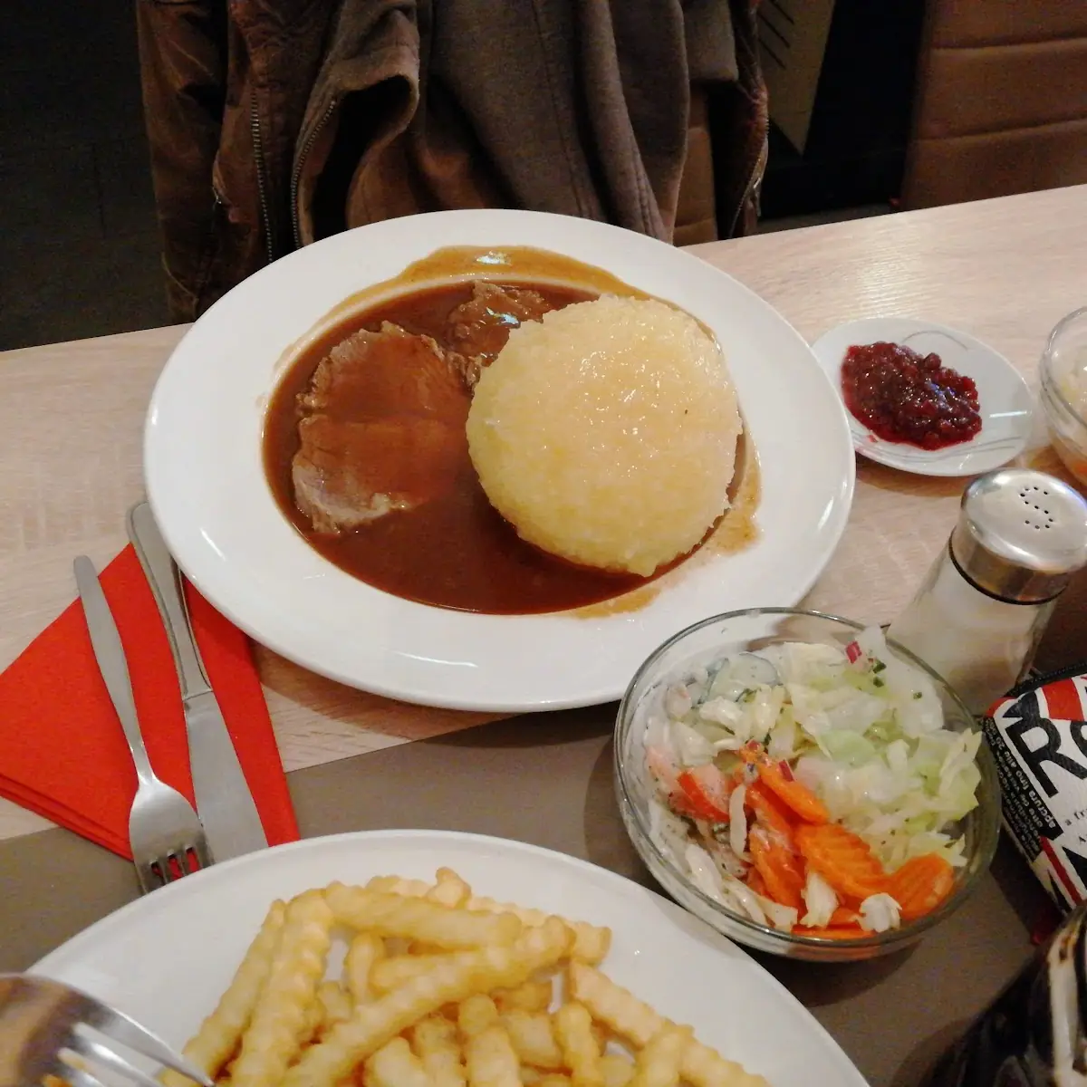 Sauerbraten Mit Kloß