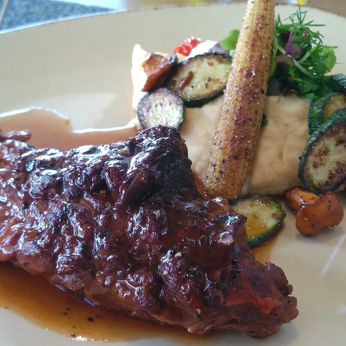 Lamb Neck