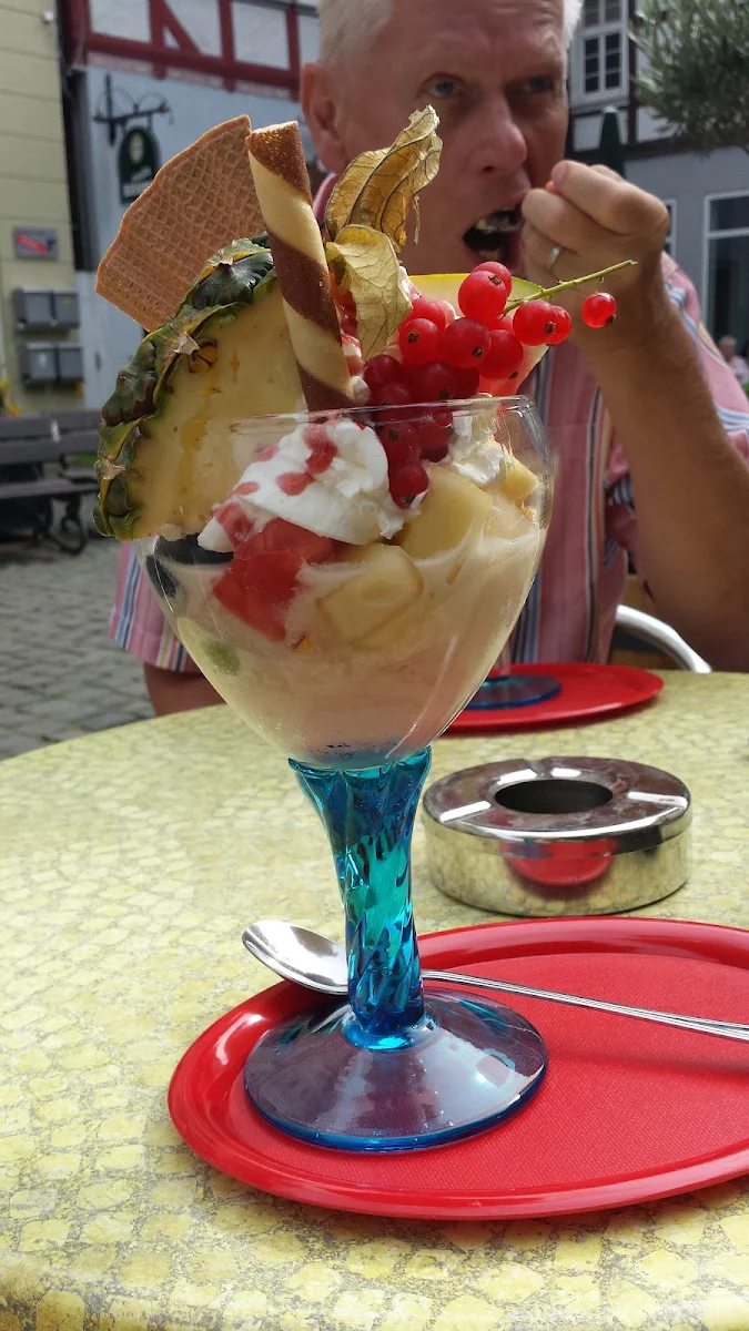 Fruchtbecher