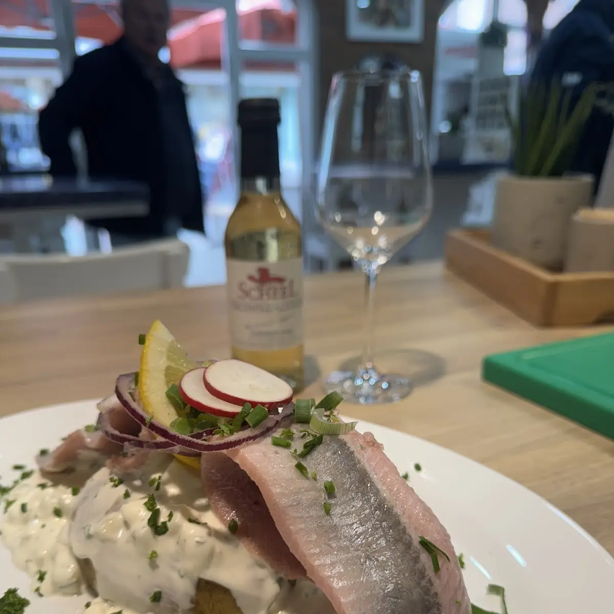 Highlights, Scheel Fischspezialitäten - Fisch-Bistro & Feinkostladen