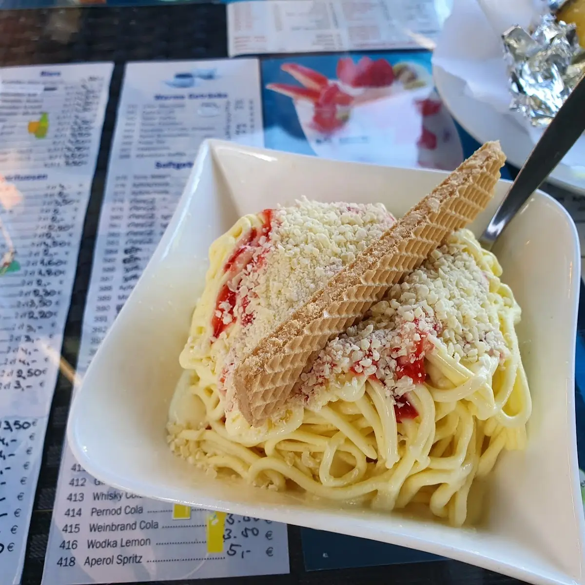 Spaghetti Eis