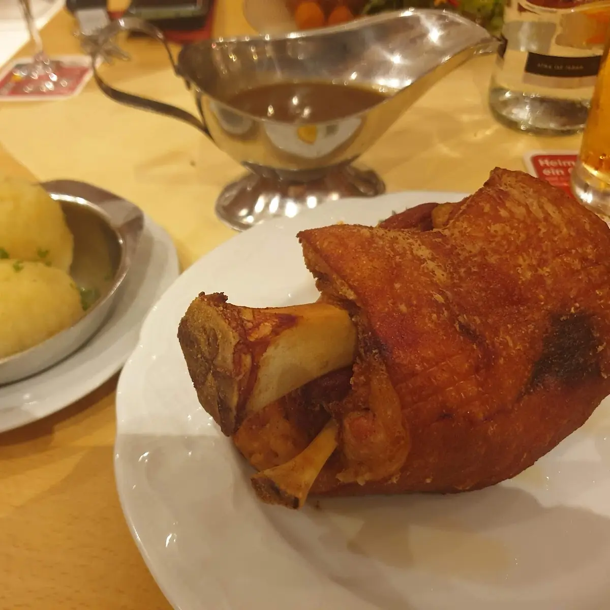 Mit Sauerkraut