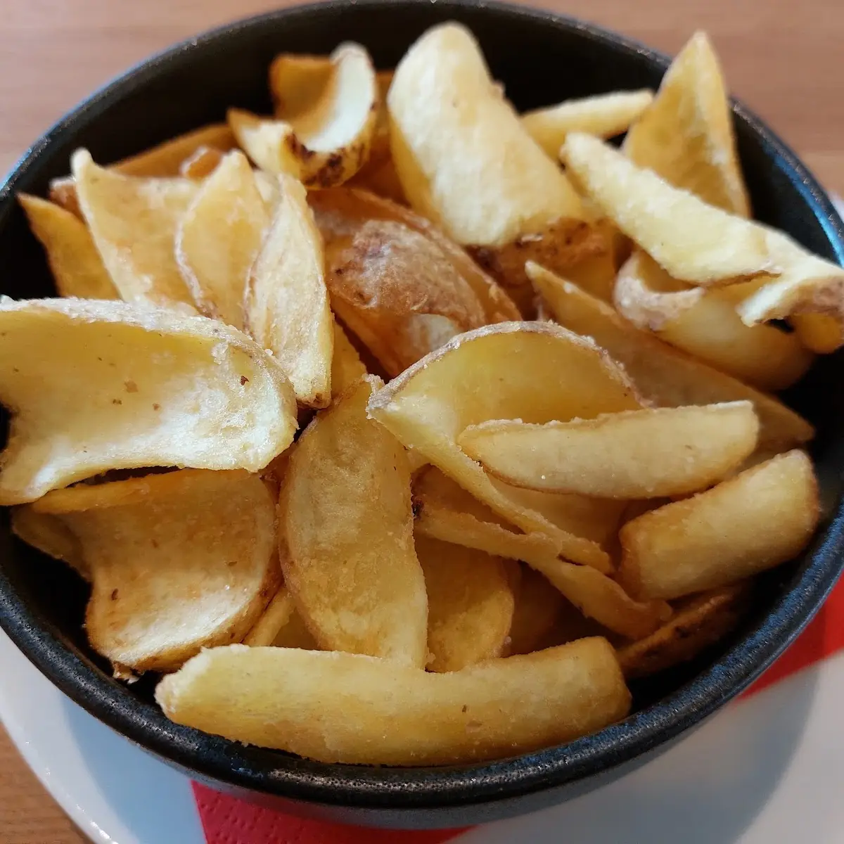 Pommes, Mitten.drIN by Sipl