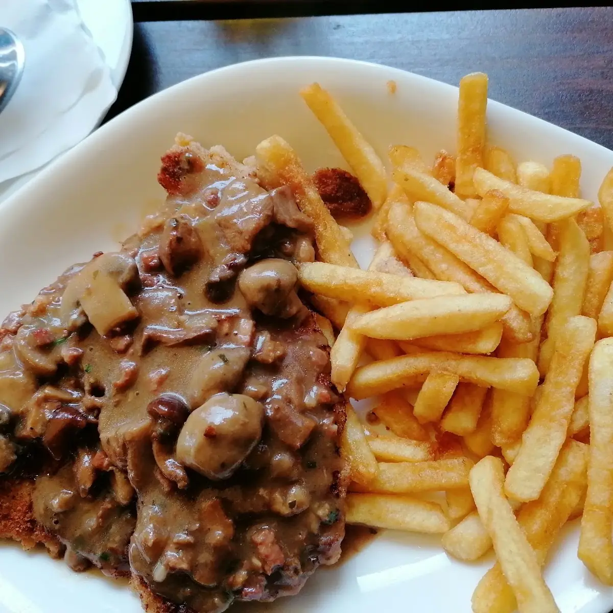 Jägerschnitzel